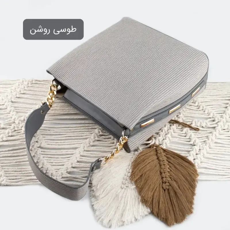 کیف زنانه روزمره چرم مصنوعی با بند بلند و جیب داخلی