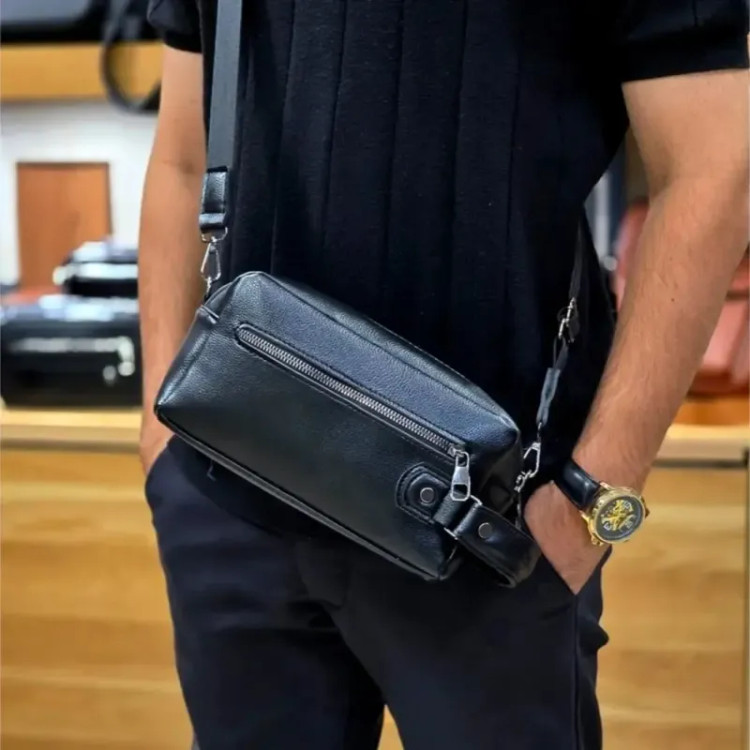 کیف دستی دوشی مردانه چرم وارداتی شوزبگ