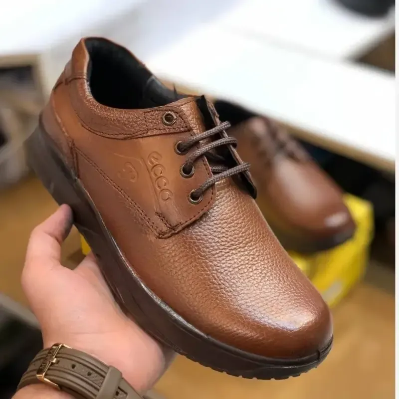 کفش چرم طبی مردانه طرح کلارک عسلی رویه چرم گاوی زیره پیو طبی پاخور عالی
